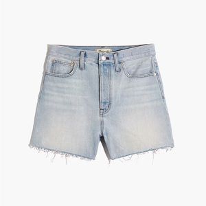 Madewell The Mom Jean Short in Fitzgerald Wash